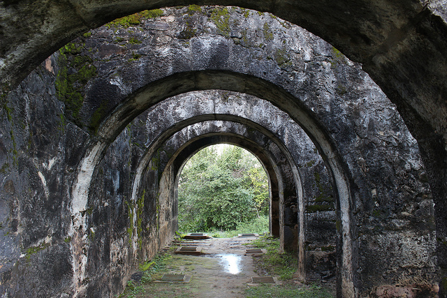 castelo-garcia-davila-praiadoforte