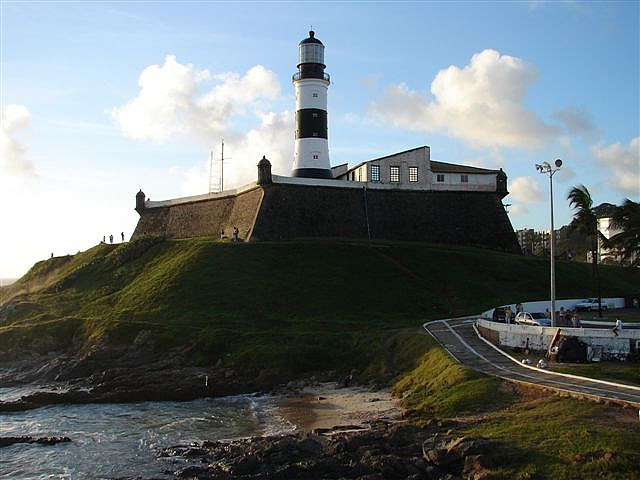 praia-farol-da-barra-salvador