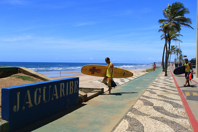 praia-jaguaribe-salvador